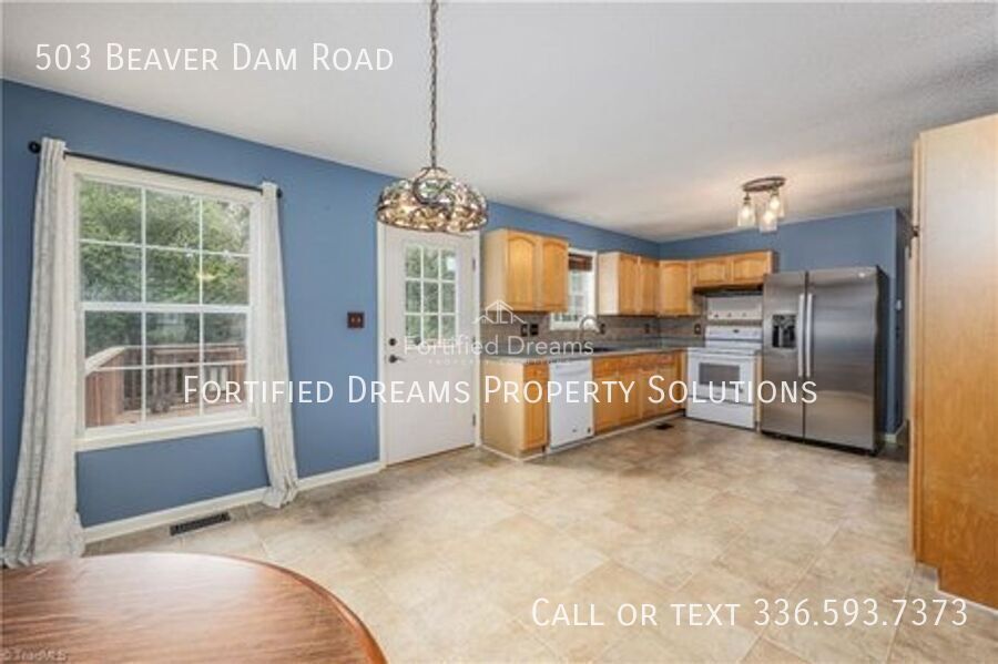 Peaceful Living in Downtown Liberty! property image