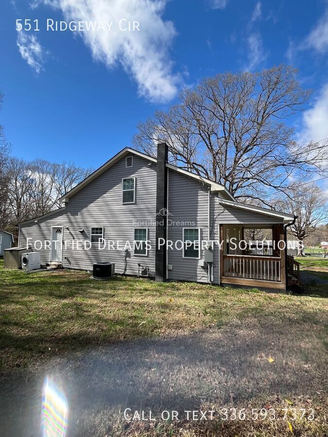 Furnished Mid-Term Home in Asheboro, 4BR/3BA, WiFi & All Utilities Included property image