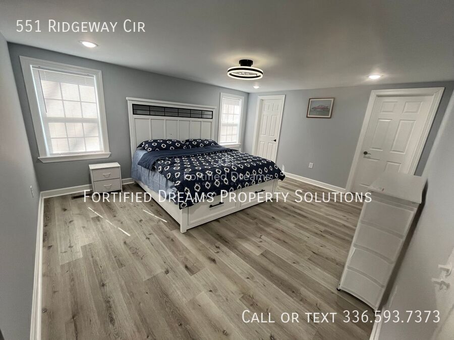 Furnished Mid-Term Home in Asheboro, 4BR/3BA, WiFi & All Utilities Included property image