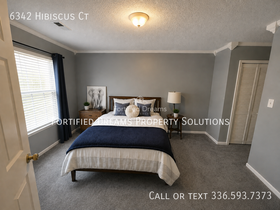 THE BACKYARD, 3BR Townhome + Loft + Location! property image