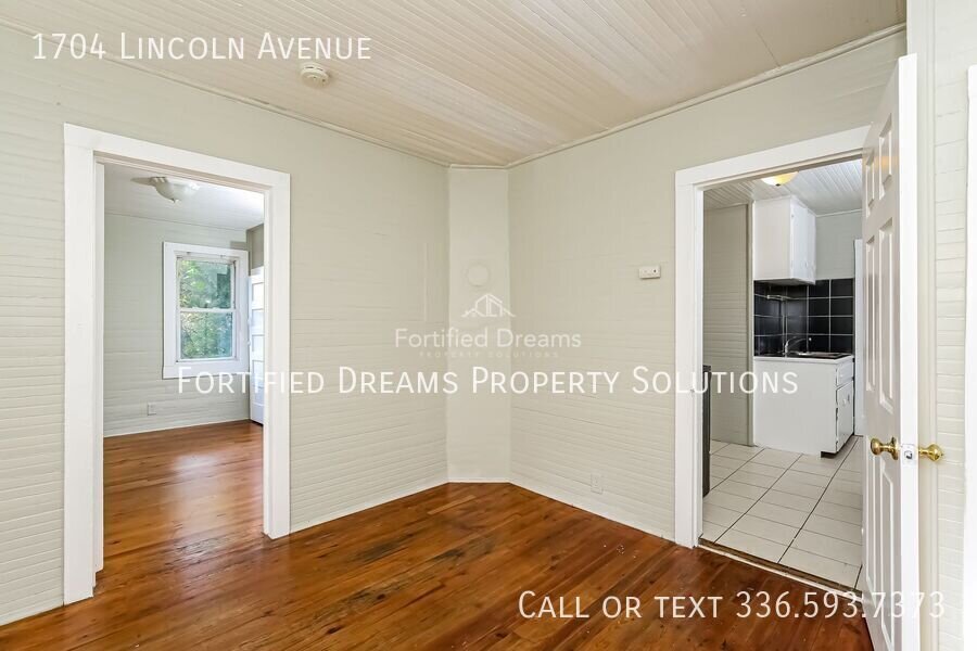 1704 Lincoln Ave | 2 Bed • 1 Bath | A House, A Yard, A Place of Your Own property image