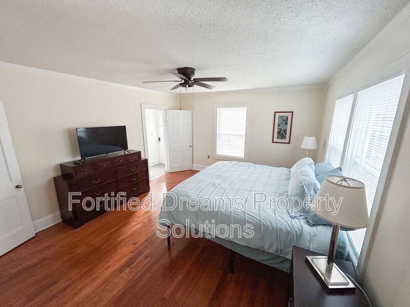 Historic Charm Meets Modern Comfort: Fully Furnished Mid-Term Rental in Siler City! property image