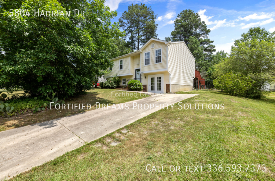 Spacious 5-Bedroom Rental on a Quiet fenced yard – 5804 Hadrian Drive, Durham, NC property image