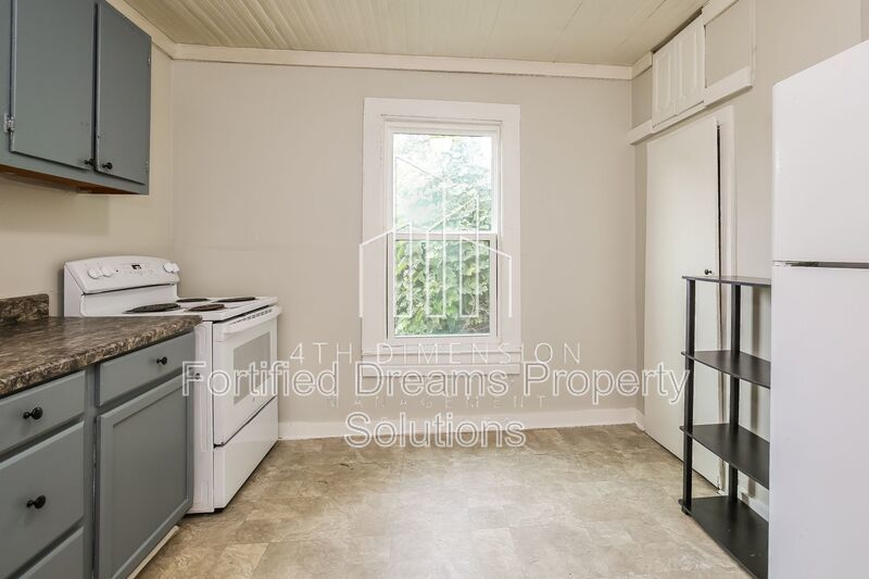 Rent by the Room for Rent in Winston Salem property image