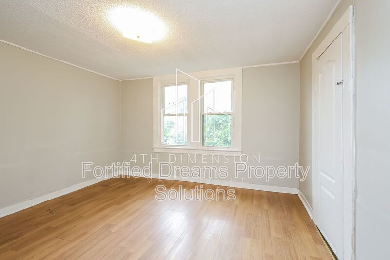 Rent by the Room for Rent in Winston Salem property image