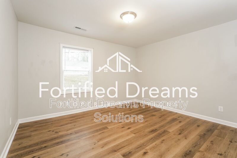 3 Beds, 1 Bath in Winston Salem- Accepting Vouchers property image