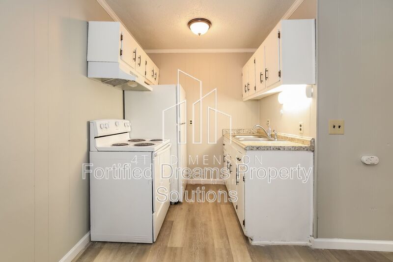 Charming 1 Bedroom 1 Bath with Water Included in Winston-Salem! property image