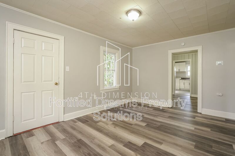 The Perfect Place to Call Home: 3 Beds, 1 Bath property image