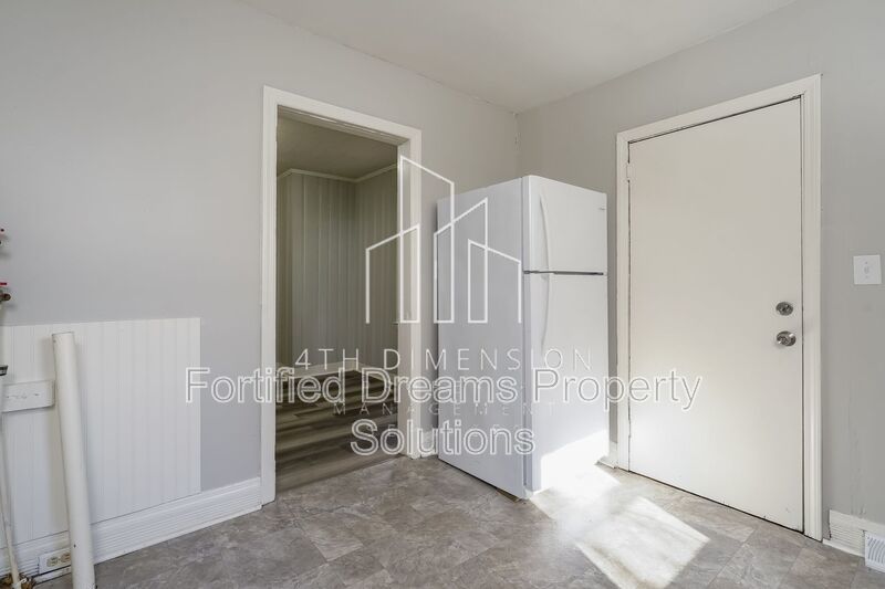 The Perfect Place to Call Home: 3 Beds, 1 Bath property image