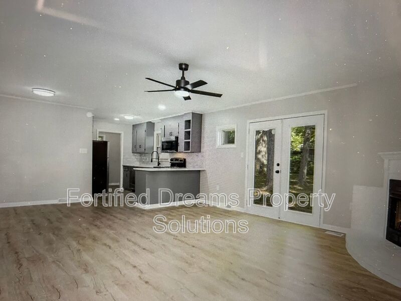 Cute 4 Bedroom Ranch on a Quiet Cul De Sac!!! property image