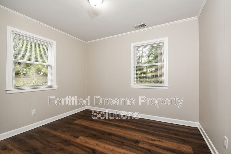 Cozy & Charming 3-Bedroom Home! property image