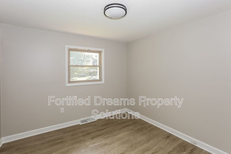 Cute 4 Bedroom Ranch on a Quiet Cul De Sac!!! property image