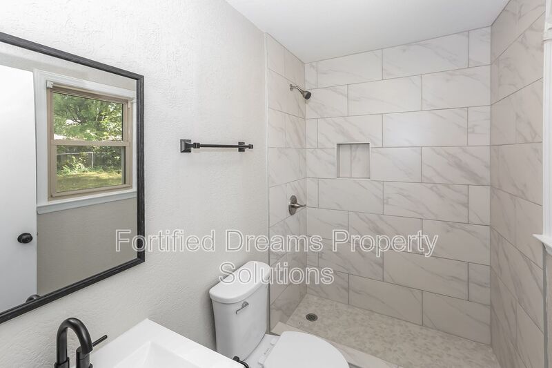 Cute 4 Bedroom Ranch on a Quiet Cul De Sac!!! property image