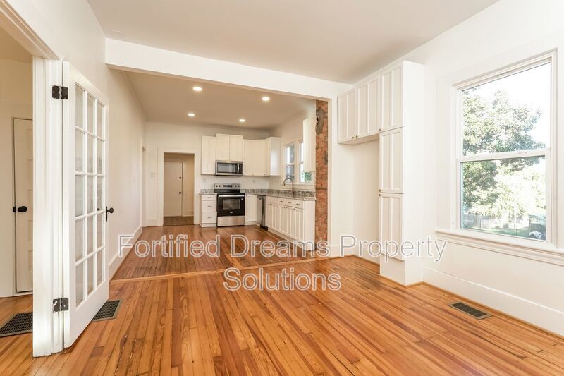 Newly renovated 4 bedroom, 2 bath home with Historic Charm in Winston Salem property image