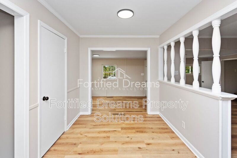 Updated Home with Flexible Living Space in a Prime Location property image