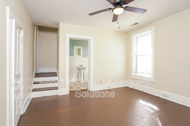 Live Local. Love the Location! property image