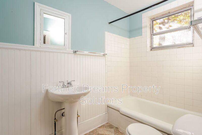 Live Local. Love the Location! property image