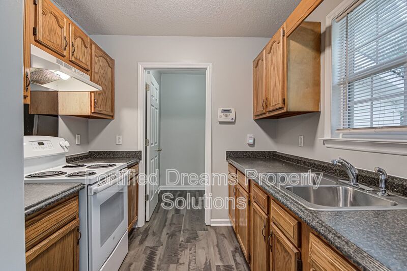 Charming 3BR/2BA Home in Greensboro | Newly Updated, Deck & Vaulted Ceilings property image