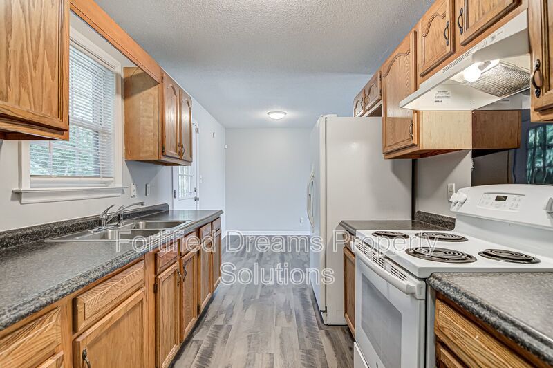 Charming 3BR/2BA Home in Greensboro | Newly Updated, Deck & Vaulted Ceilings property image