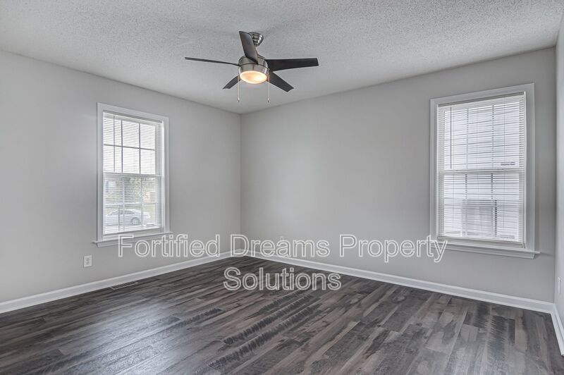 Charming 3BR/2BA Home in Greensboro | Newly Updated, Deck & Vaulted Ceilings property image