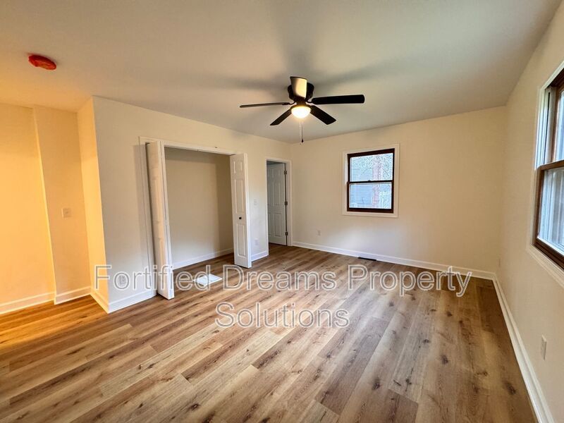 Black Mountain Dream - 3 bedroom & 2 Bathrooms property image