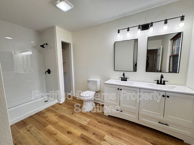 Black Mountain Dream - 3 bedroom & 2 Bathrooms property image