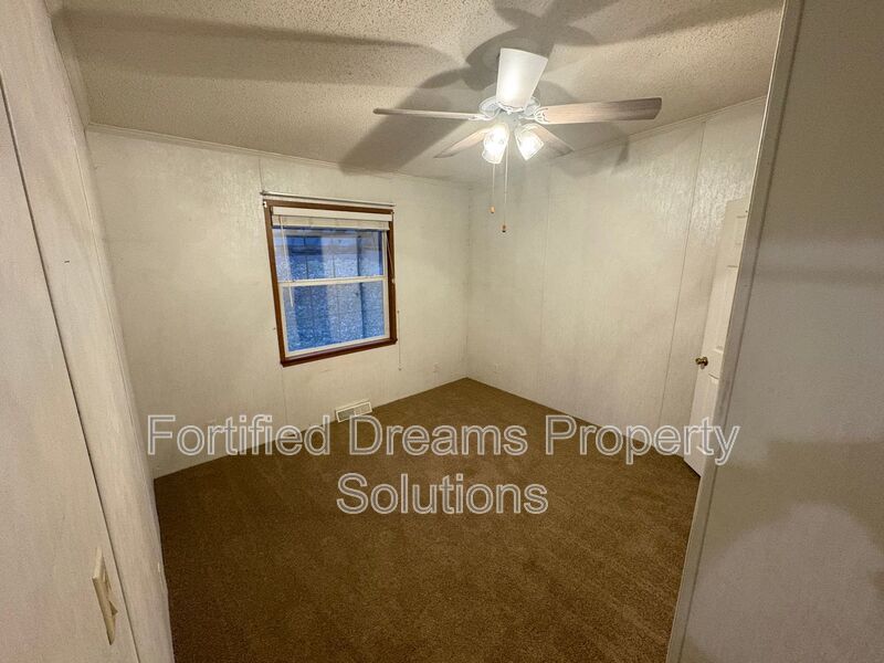 Spacious Rural Hall Residence - 3 Bed | 2 Bath - Newly Updated! property image