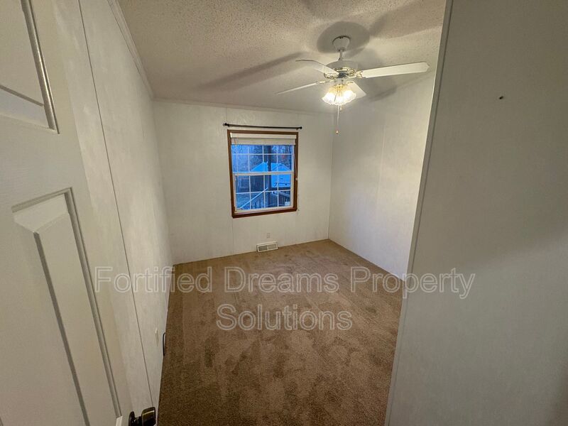 Spacious Rural Hall Residence - 3 Bed | 2 Bath - Newly Updated! property image