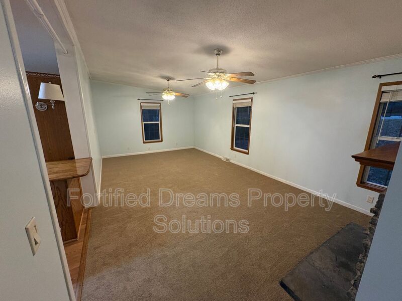 Spacious Rural Hall Residence - 3 Bed | 2 Bath - Newly Updated! property image