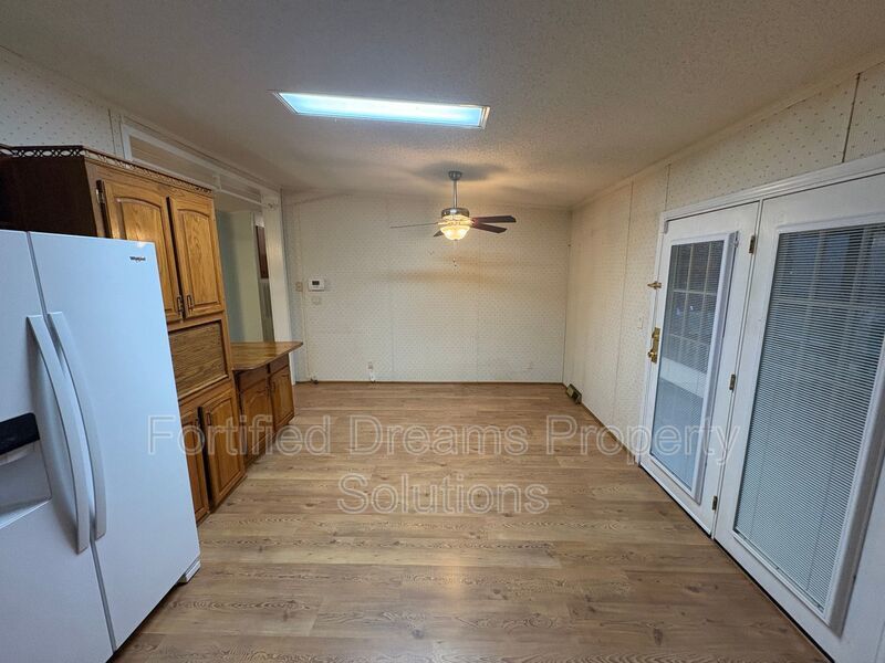 Spacious Rural Hall Residence - 3 Bed | 2 Bath - Newly Updated! property image