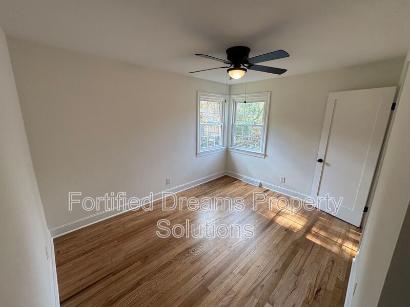 Winston Salem - Solid 3 bedroom & 2 Baths - Newly Updated! property image