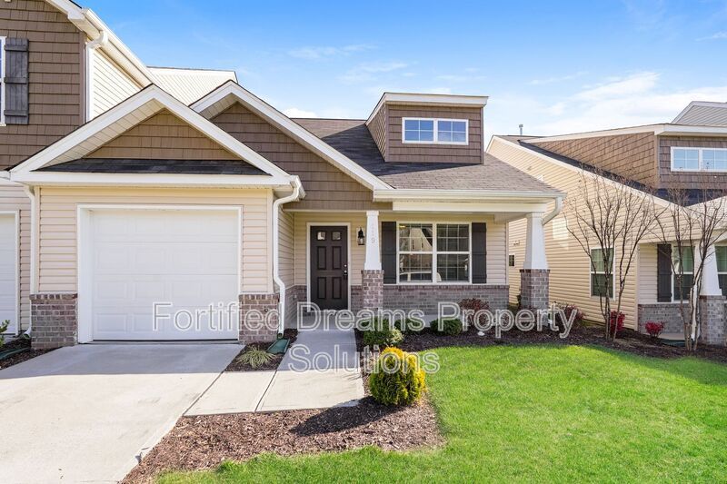 Modern 3-Bedroom Townhome with Open Floor Plan & Loft located in Jamestown, NC property image