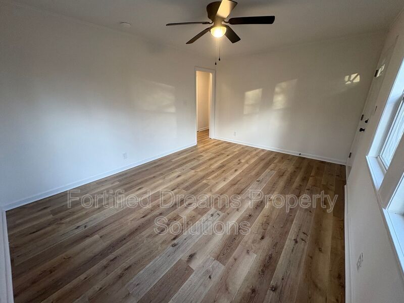 L’Avenue 1702 - 2 Bed | 1 Bath - Newly Updated! property image