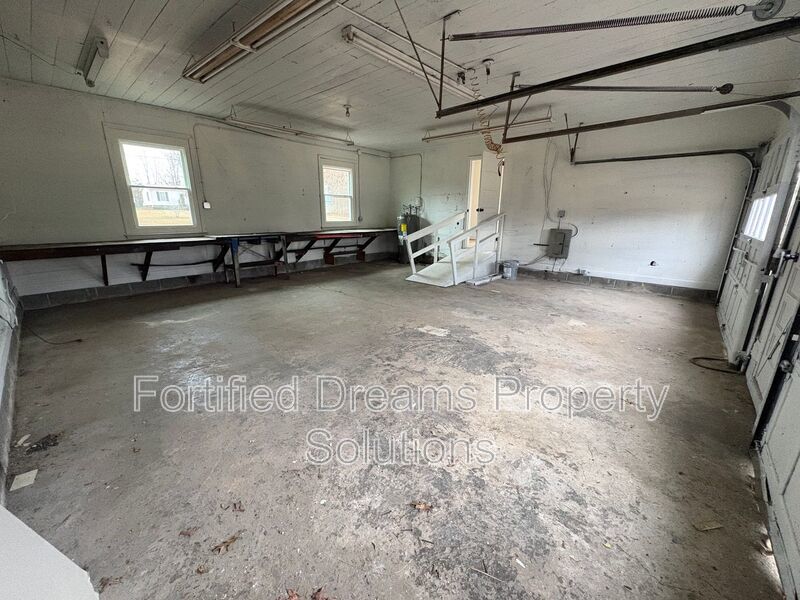 429 Peeden Dr | 3bed 2bath - Newly Updated! property image