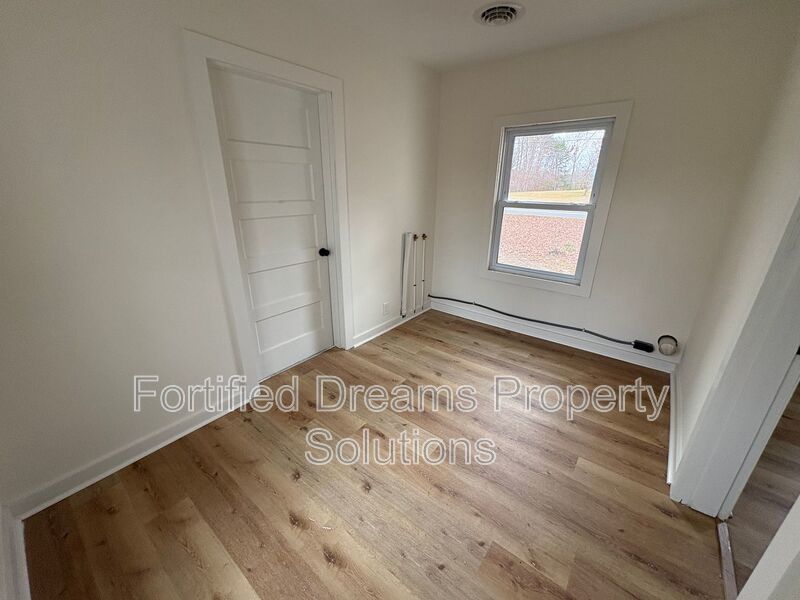 429 Peeden Dr | 3bed 2bath - Newly Updated! property image