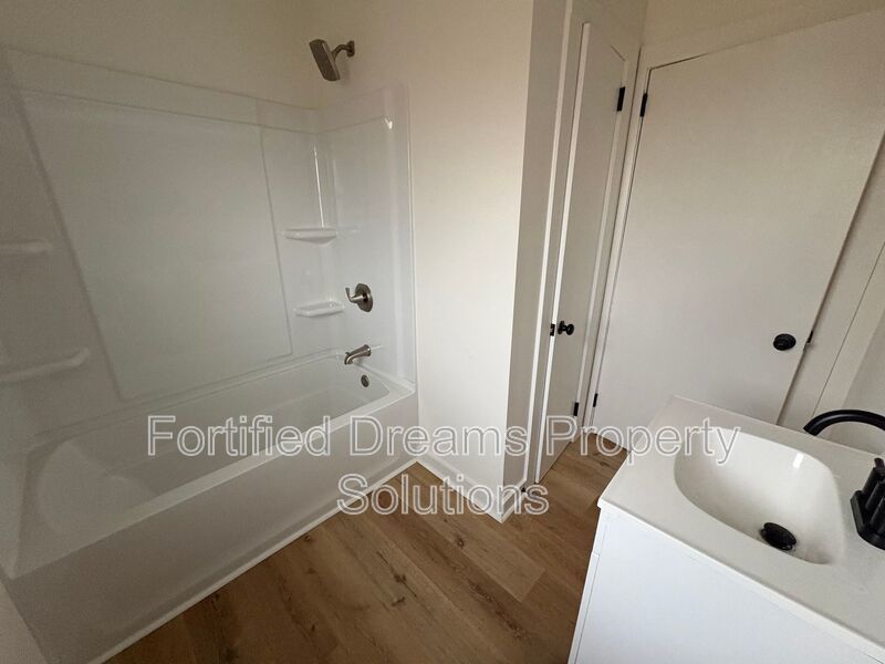 429 Peeden Dr | 3bed 2bath - Newly Updated! property image