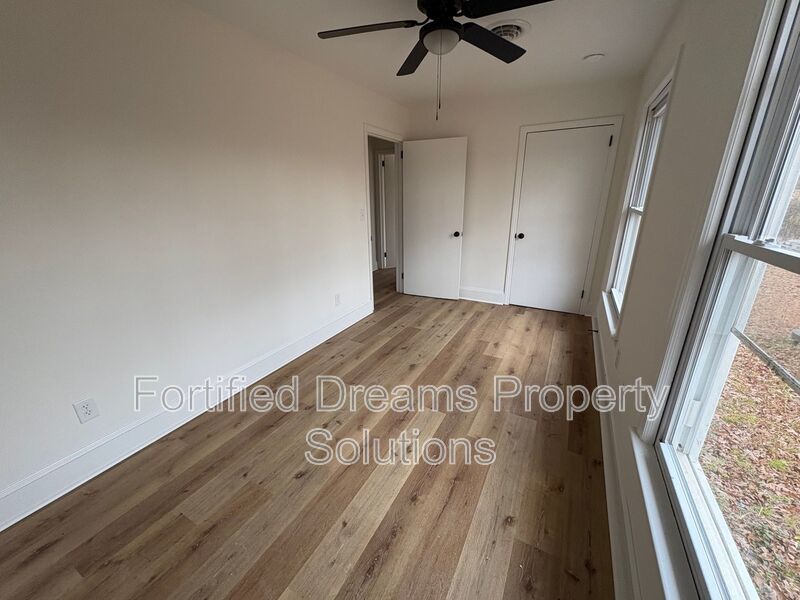 429 Peeden Dr | 3bed 2bath - Newly Updated! property image