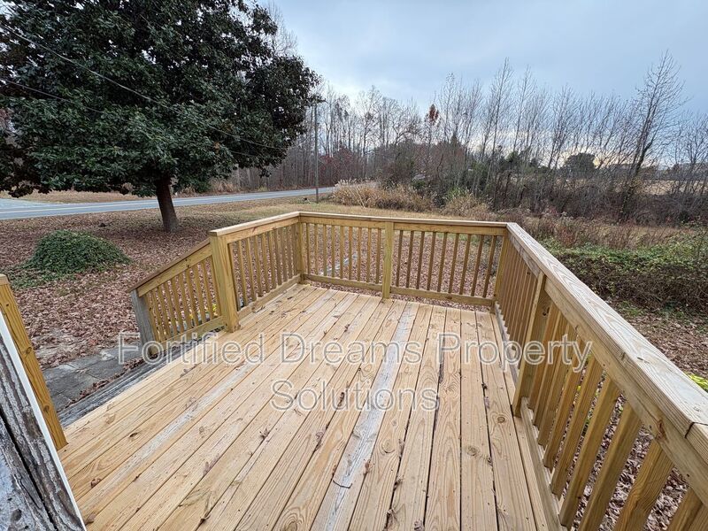 429 Peeden Dr | 3bed 2bath - Newly Updated! property image