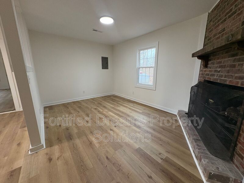 431 Peeden Dr- 3 Bed | 1 Bath Newly Updated property image