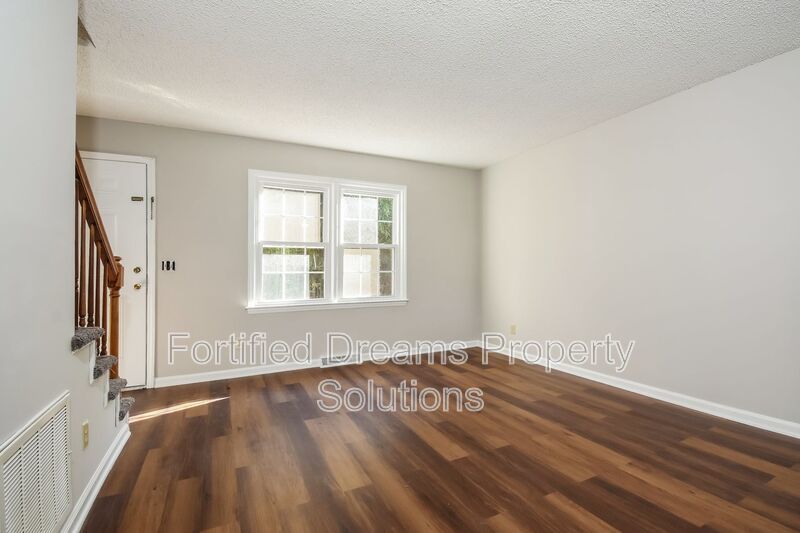 Greensboro | 2 Bedroom Townhome - No Maintenance property image