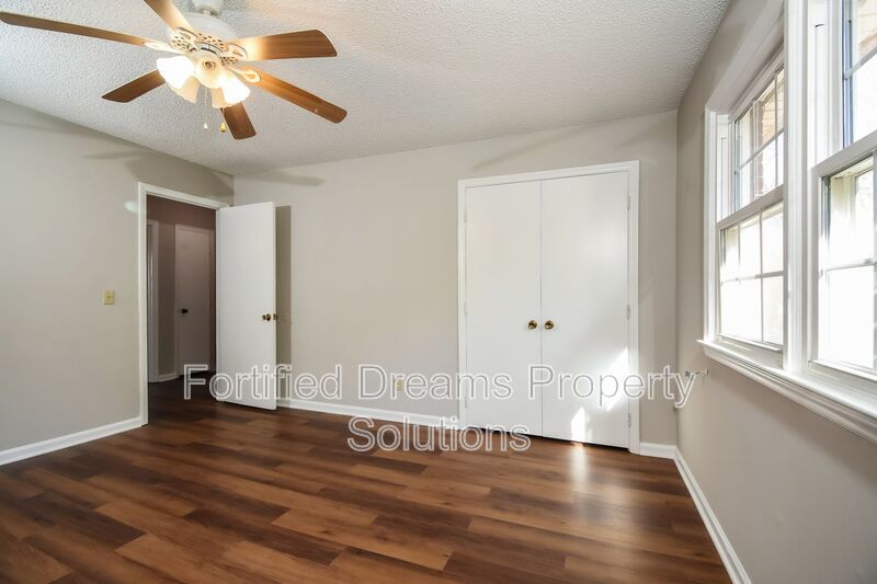 Greensboro | 2 Bedroom Townhome - No Maintenance property image