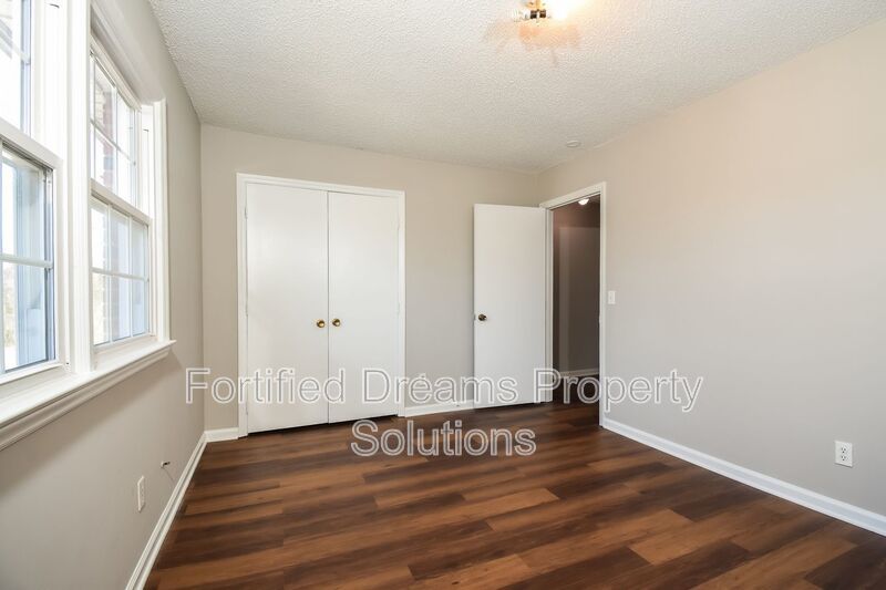 Greensboro | 2 Bedroom Townhome - No Maintenance property image