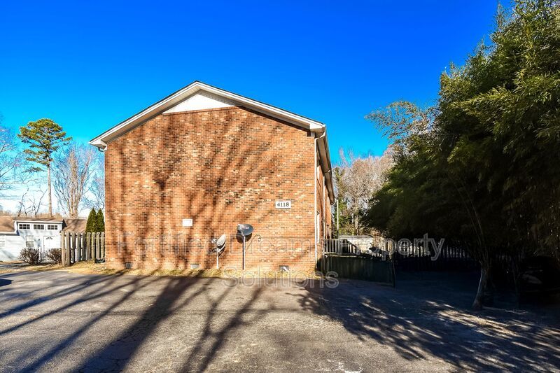 Greensboro | 2 Bedroom Townhome - No Maintenance property image