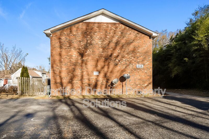 Greensboro | 2 Bedroom Townhome - No Maintenance property image