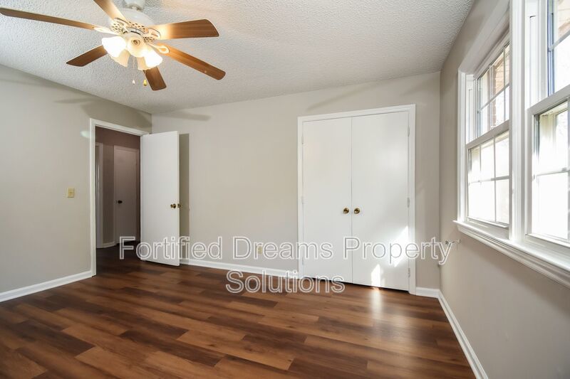 Greensboro | 2 Bedroom Townhome - No Maintenance property image