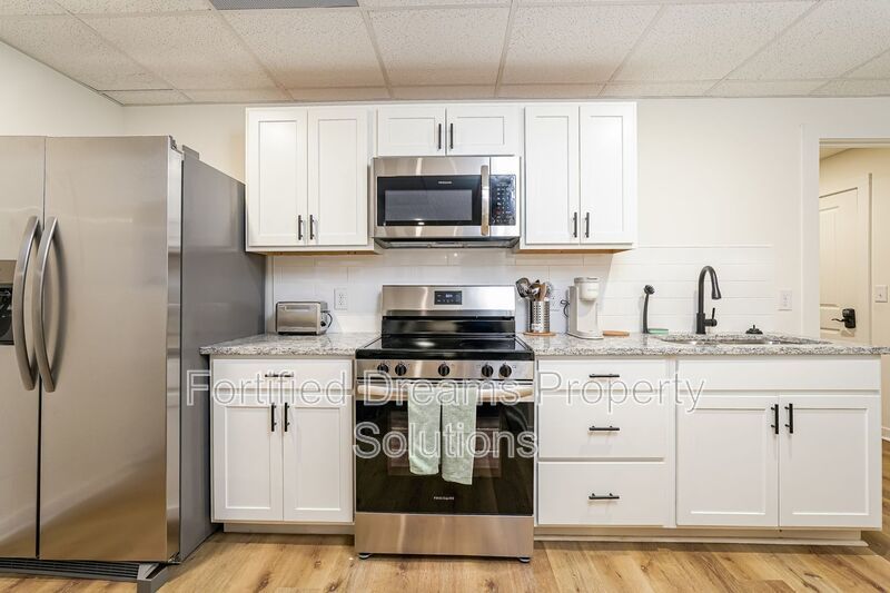 Queens Quarters at Ardmore: A Historic 6BR Estate property image