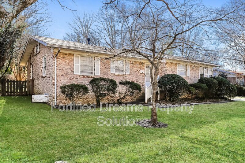 Greensboro | Cozy Cone Blvd | 3 Bed 1.5 Bath property image