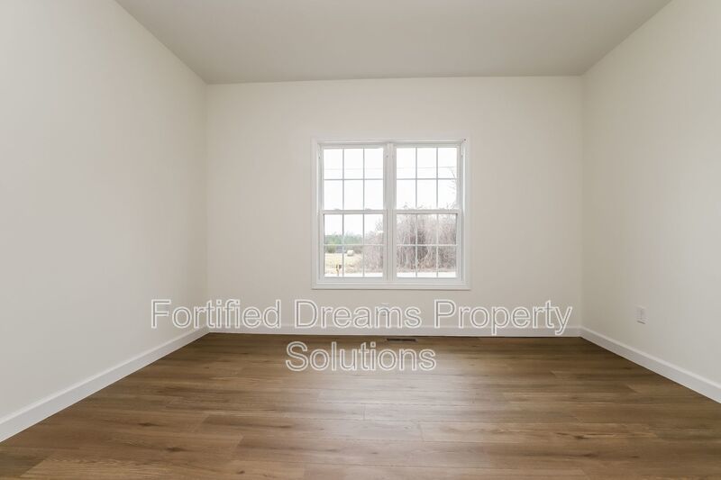 NEW CONSTRUCTION in Downtown Liberty! property image