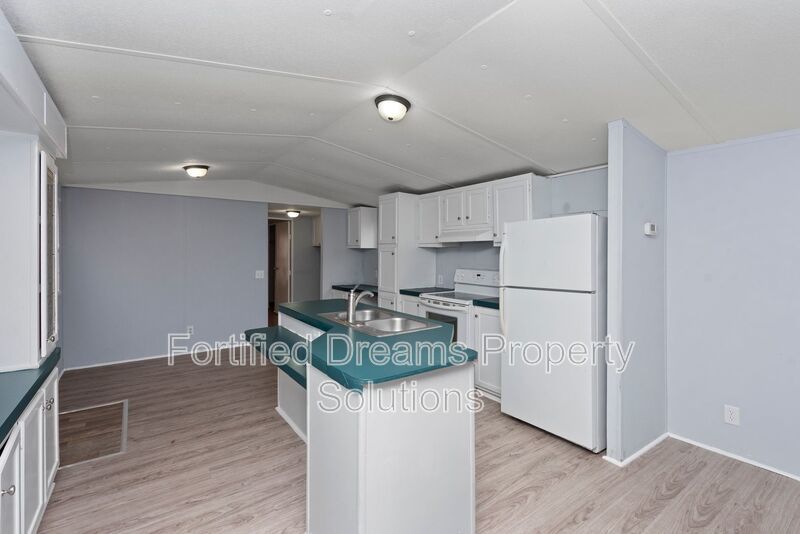 886 Frye Road property image