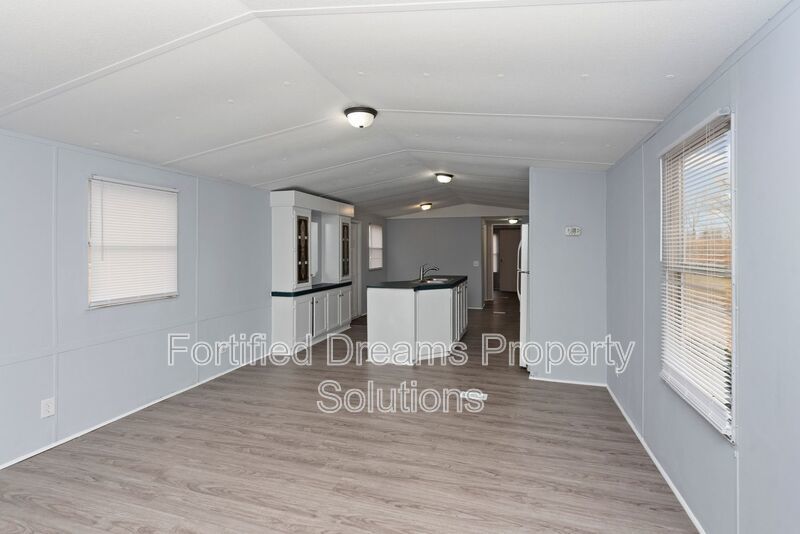 886 Frye Road property image